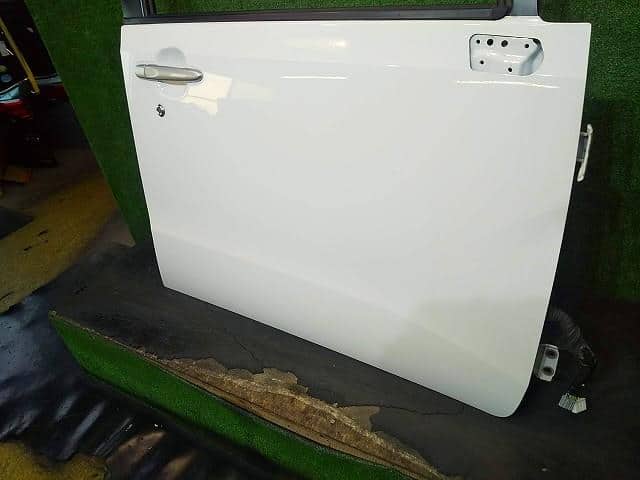 Front Right Door Assembly DAIHATSU Move 2015 DBA-LA150S — photo 5