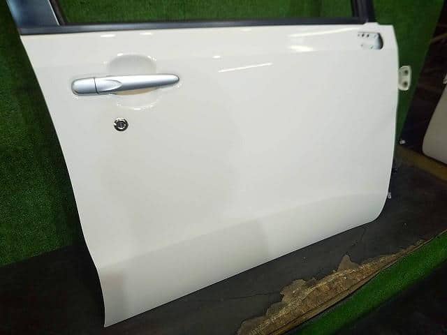 Front Right Door Assembly DAIHATSU Move 2015 DBA-LA150S — photo 3