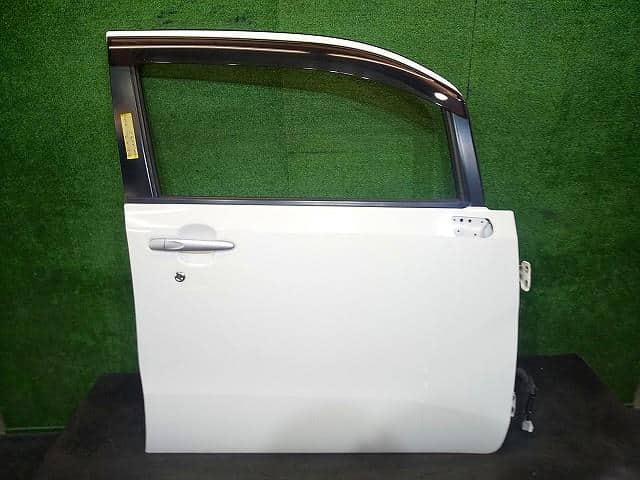 Front Right Door Assembly DAIHATSU Move 2015 DBA-LA150S — photo 1