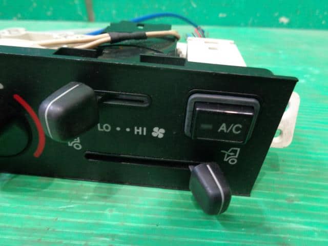 A/C Control Panel HINO Ranger 2007 BDG-FC7JJWA 874102533 — photo 6