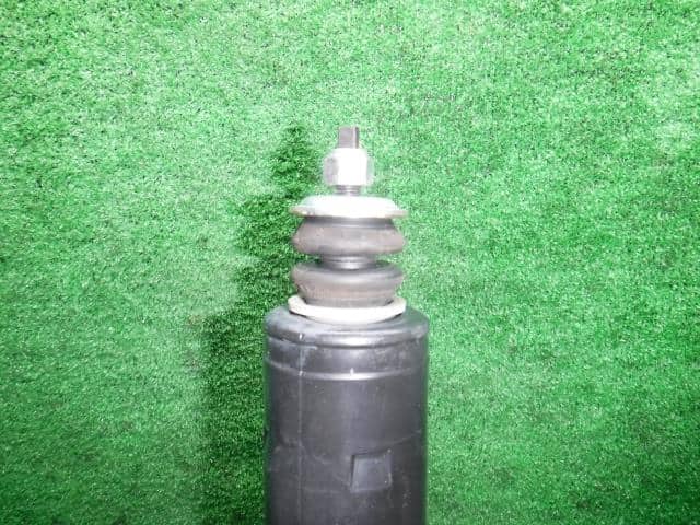 Rear Right Shock Absorber NISSAN Serena 2012 DBA-FC26 — photo 2