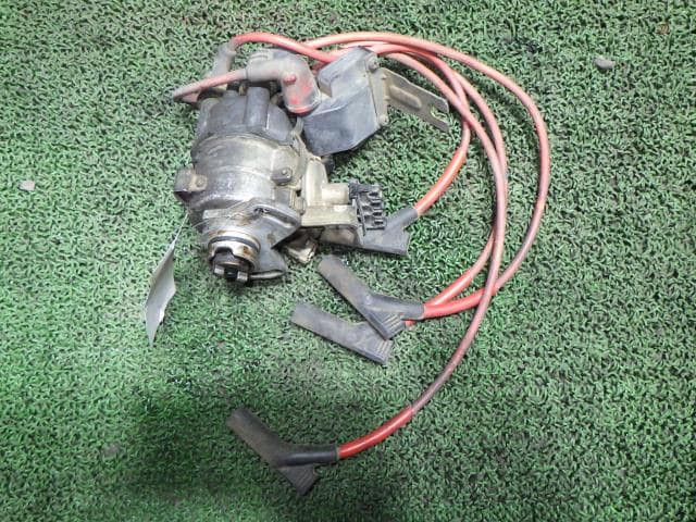 Ignition Distributor SUBARU Sambar 1992 V-KS4 22100KA601 — photo 1