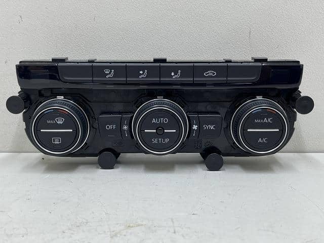 A/C Control Panel VOLKSWAGEN Golf 2013 DBA-AUCJZ 5G0907044BCWZU — photo 1