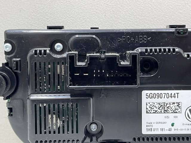 A/C Control Panel VOLKSWAGEN Golf 2013 DBA-AUCJZ 5G0907044BCWZU — photo 6