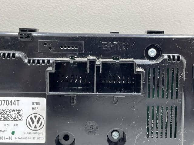 A/C Control Panel VOLKSWAGEN Golf 2013 DBA-AUCJZ 5G0907044BCWZU — photo 5