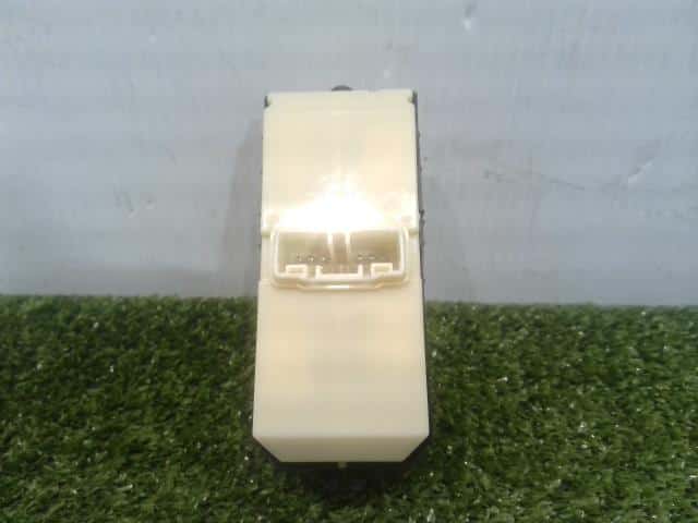 Power Window Switch DAIHATSU Move 2016 DBA-LA150S — photo 2