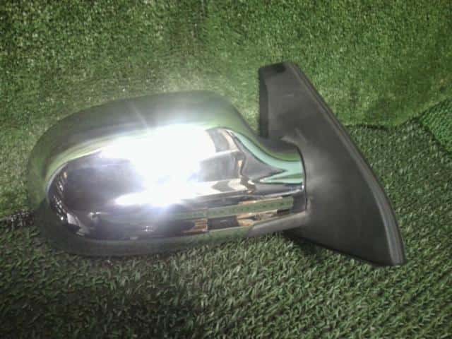 Right Side Mirror DAIHATSU Mira 2001 TA-L700S — photo 1