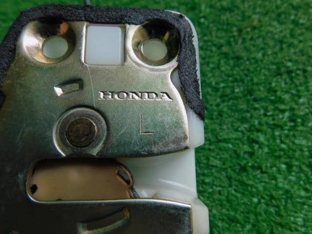 Front Left Door Lock Actuator HONDA Mobilio 2004 DBA-GB1 — photo 5