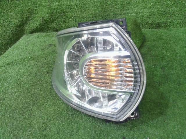 Left Tail Light MAZDA Biante 2008 DBA-CCEFW C27351160C — photo 1