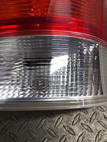 Right Tail Light TOYOTA Vitz 2007 CBA-NCP95 — photo 3