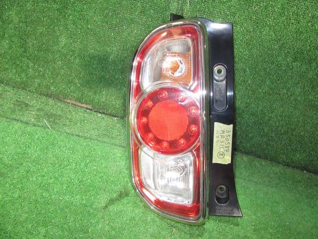 Left Tail Light SUZUKI Hustler 2014 DBA-MR31S 3567065P00 — photo 1