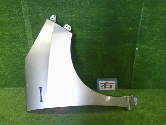 Right Fender Panel SUZUKI Solio 2008 DAA-MA36S 5761181P10 — photo 1