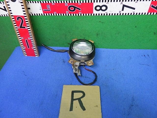 Right Fog Light SUZUKI Jimny — photo 1