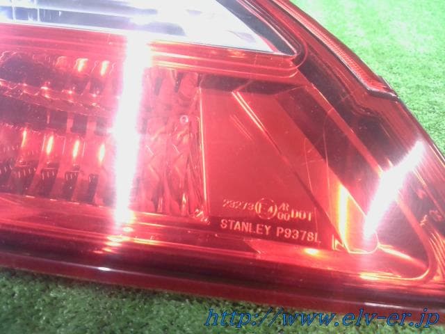 Left Finish Panel MAZDA Premacy 2013 DBA-CWFFW C513513G0G — photo 2