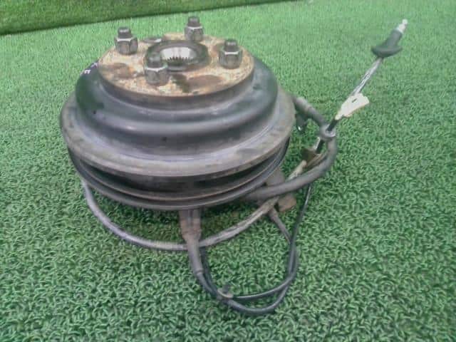 Rear Right Knuckle Hub Assembly SUBARU Stella 2010 DBA-RN2 — photo 2