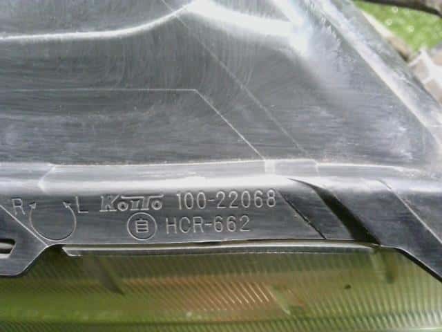 Right Headlight HONDA Freed Spike 2012 DAA-GP3 — photo 6