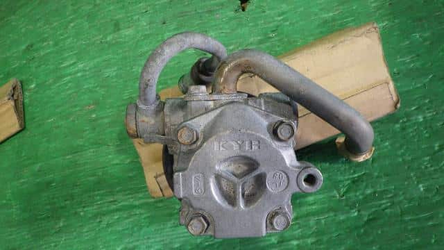Power Steering Pump NISSAN Nt100 clipper 2012 GBD-U71 — photo 3