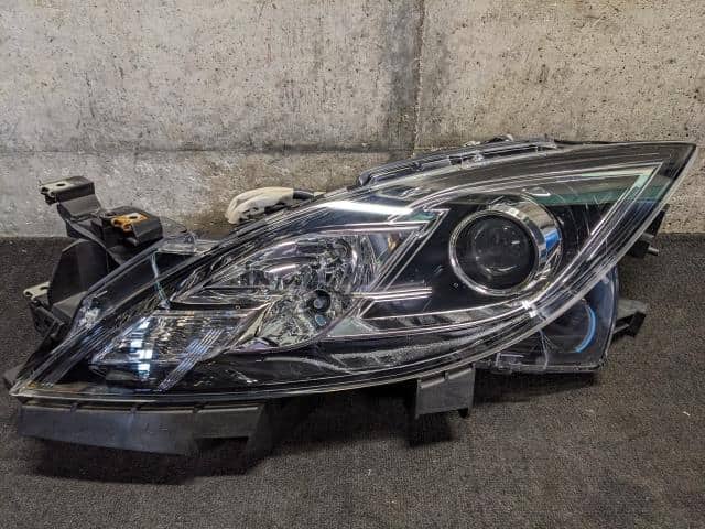 Left Headlight MAZDA Atenza 2010 DBA-GHEFP GAN651041H — photo 1