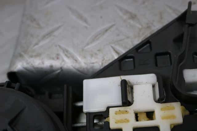Rear Right Door Regulator HONDA Fit 2010 DBA-GE6 — photo 3