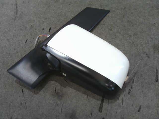 Left Side Mirror NISSAN Serena 2006 DBA-C25 — photo 1