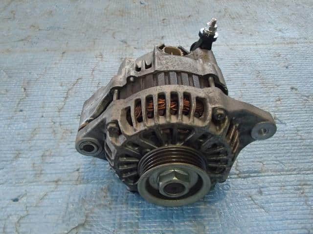 Alternator SUZUKI Jimny 2011 ABA-JB23W 3140076J10 — photo 1