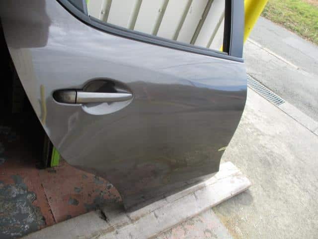 Rear Right Door Assembly MAZDA Demio 2015 LDA-DJ5FS — photo 2