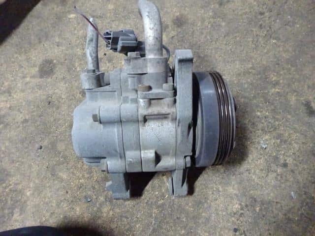 A/C Compressor HONDA Vamos 1999 GF-HM1 — photo 2