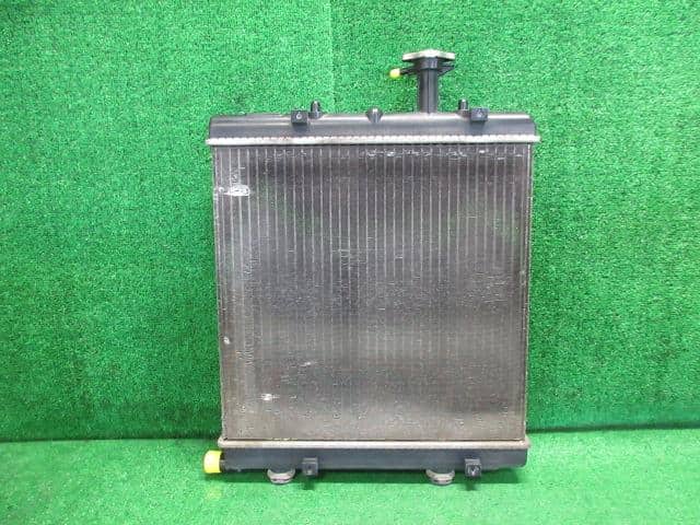 Radiator DAIHATSU Hijet 2012 EBD-S331V — photo 7