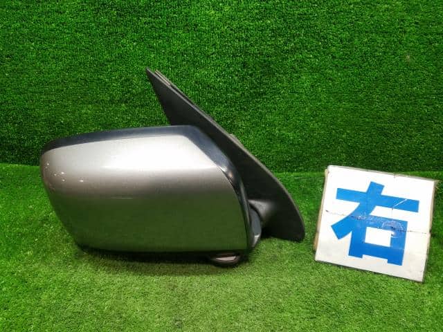 Right Side Mirror NISSAN Nv350 — photo 1