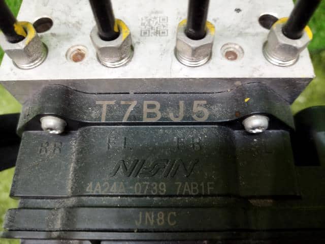 ABS Actuator HONDA Vezel 2014 DAA-RU3 — photo 5