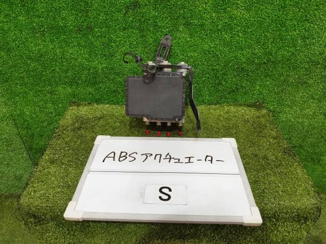 ABS Actuator HONDA Vezel 2014 DAA-RU3 — photo 6