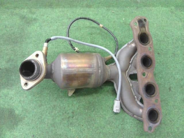 Exhaust Manifold SUZUKI Swift 2010 DBA-ZC71S 1411073K01 — photo 2
