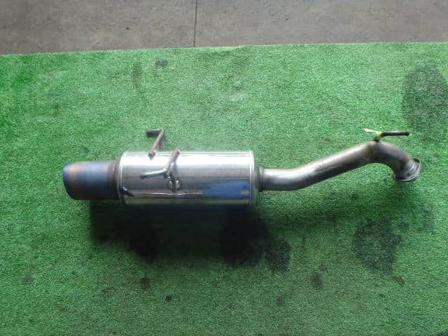 Rear Muffler TOYOTA Alphard 2005 TA-MNH15W — photo 1