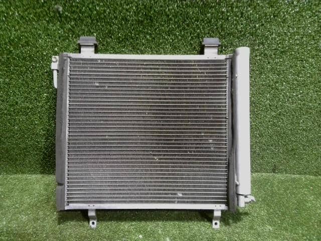Condenser SUZUKI Spacia 2014 DBA-MK32S — photo 1