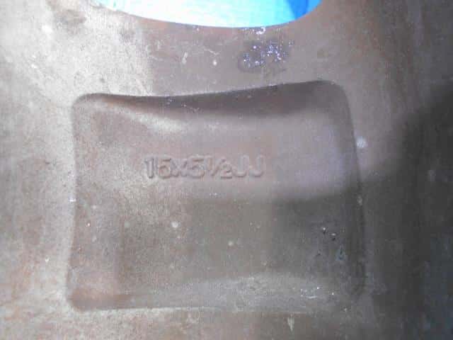 Wheel NISSAN Nv350 — photo 5