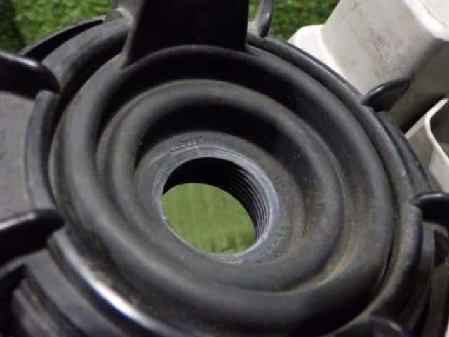 Right Headlight NISSAN Elgrand 1999 E-ALWE50 — photo 3