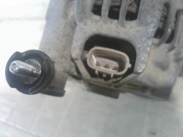 Alternator SUZUKI Carry 2002 LE-DA63T 3140065H30 — photo 3