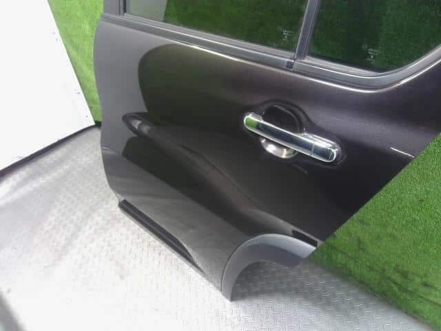 Rear Left Door Assembly SUZUKI Hustler 2018 DAA-MR41S 6800465P00 — photo 3