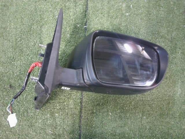 Right Side Mirror NISSAN Serena 2016 DAA-GNC27 — photo 2