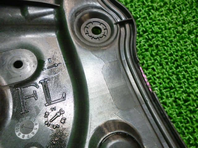 Front Left Door Regulator MAZDA Atenza 2012 LDA-GJ2FW — photo 4