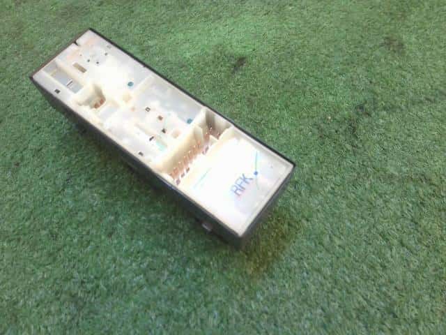 Power Window Switch NISSAN Dayz 2018 DBA-B21 — photo 6