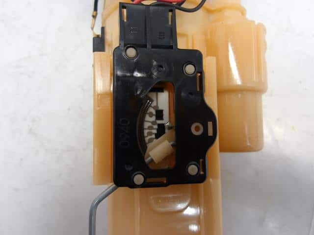 Fuel Pump SUZUKI Lapin 2010 CBA-HE22S 1510082852 — photo 3