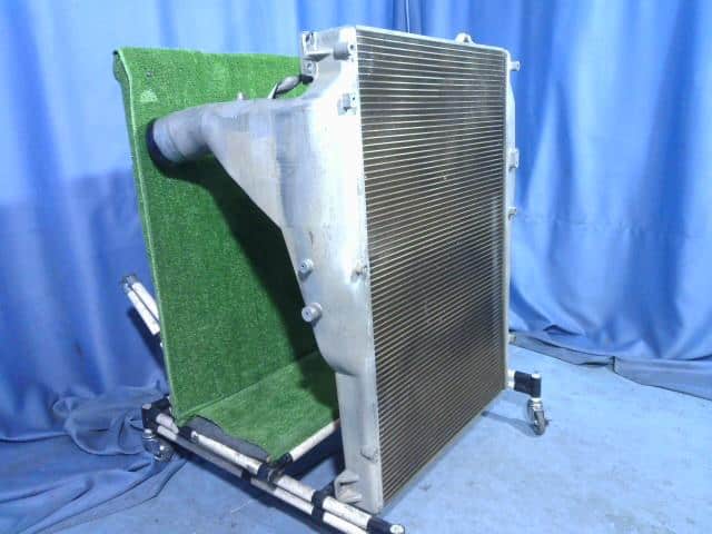 Intercooler Mitsubishi Fuso Fuso tractor 2013 QDG-FV50VJR ME418366 — photo 3