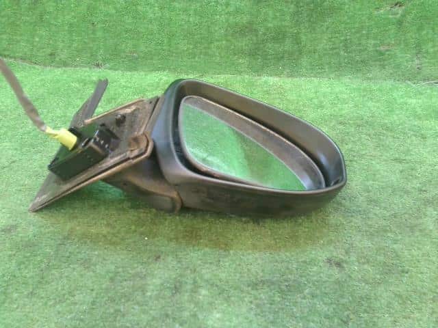 Right Side Mirror TOYOTA Aqua 2013 DAA-NHP10 — photo 7
