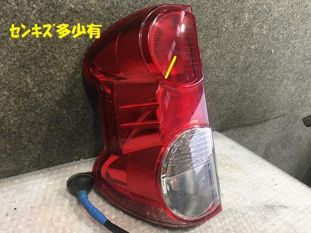 Left Tail Light NISSAN Nv200 vanette 2009 DBF-VM20 — photo 2