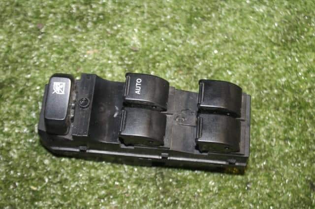 Power Window Switch NISSAN Roox 2010 DBA-ML21 — photo 1