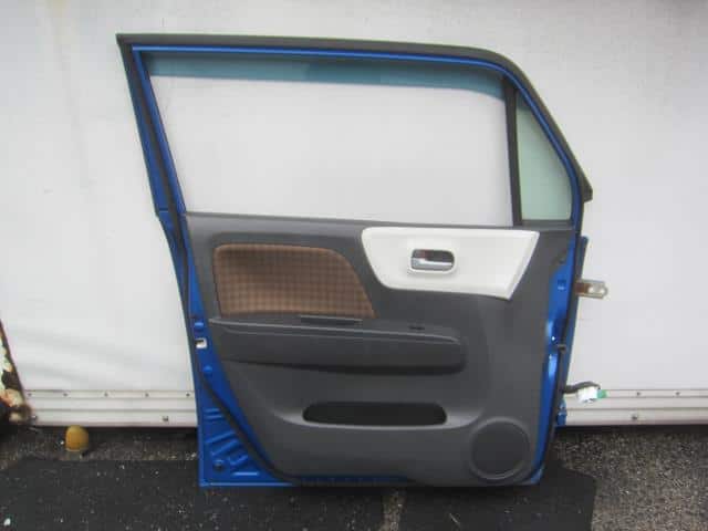 Front Left Door Assembly NISSAN Moco 2011 DBA-MG33 — photo 5