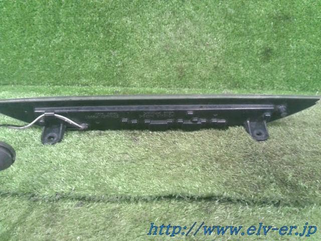 Third Brake Light MITSUBISHI Outlander 2006 DBA-CW5W — photo 2