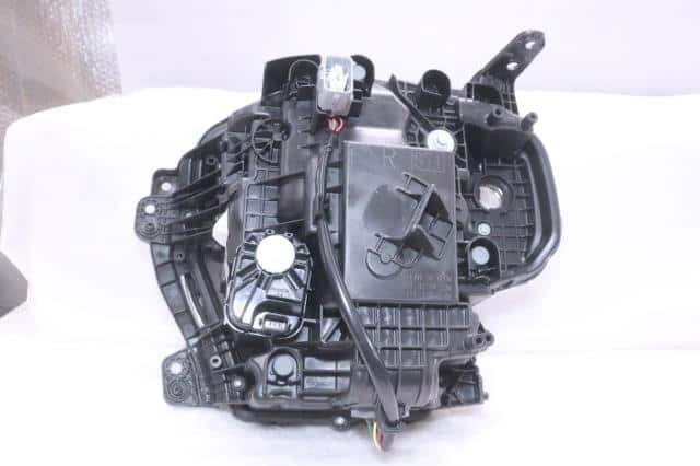 Right Headlight SUZUKI Hustler 2019 5AA-MR92S 3512059S13 — photo 8