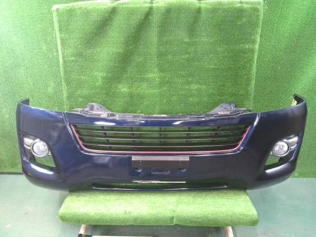 Front Bumper NISSAN Nv350 — photo 1